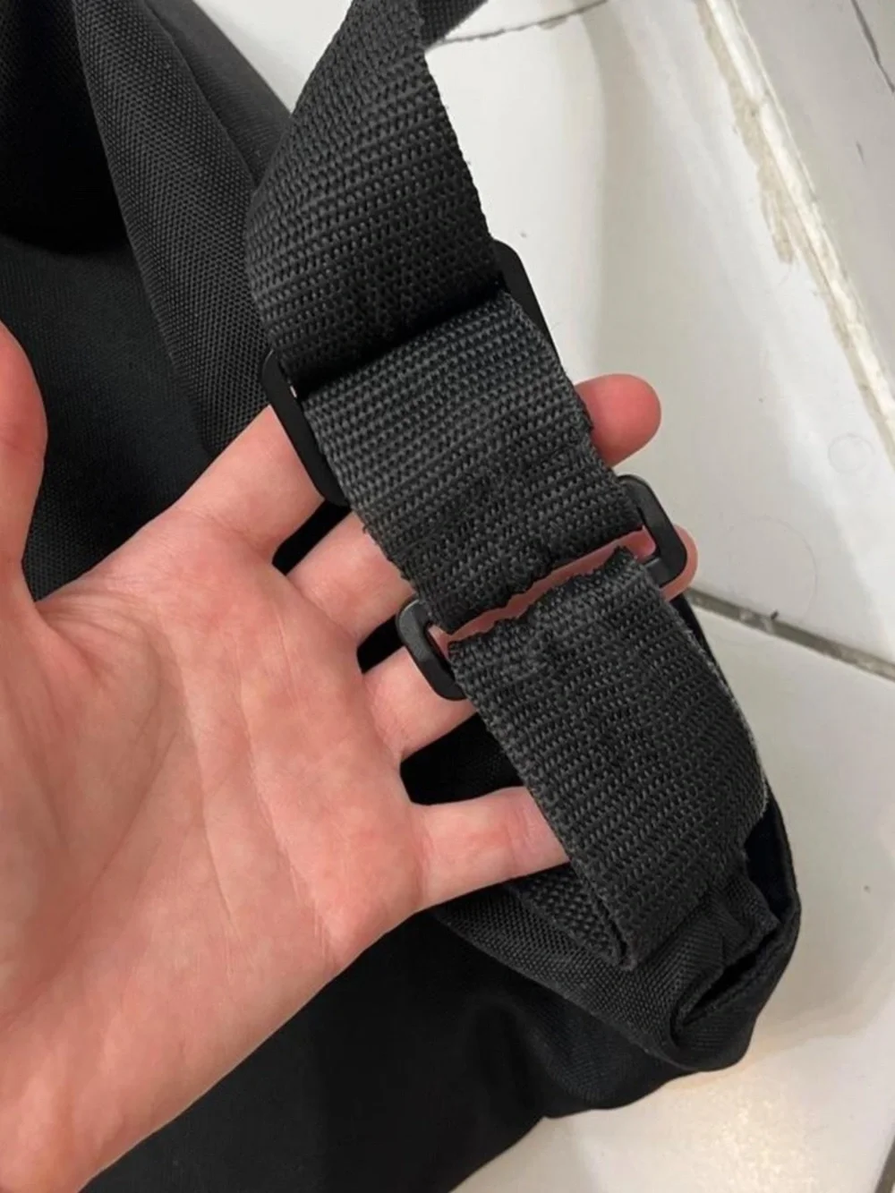 GATE31 Black Messenger Bag with Adjustable Strap